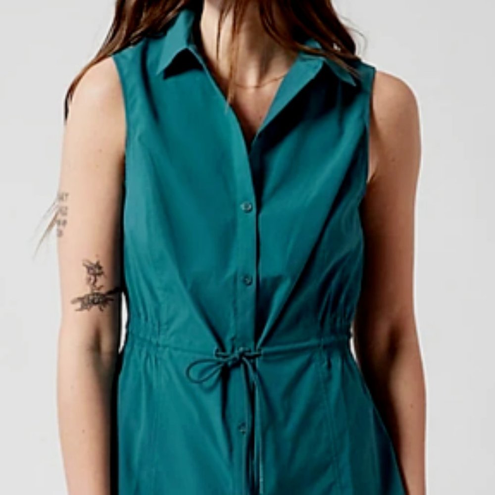 Athleta Levitate Poplin Tank size XS Borealis Green